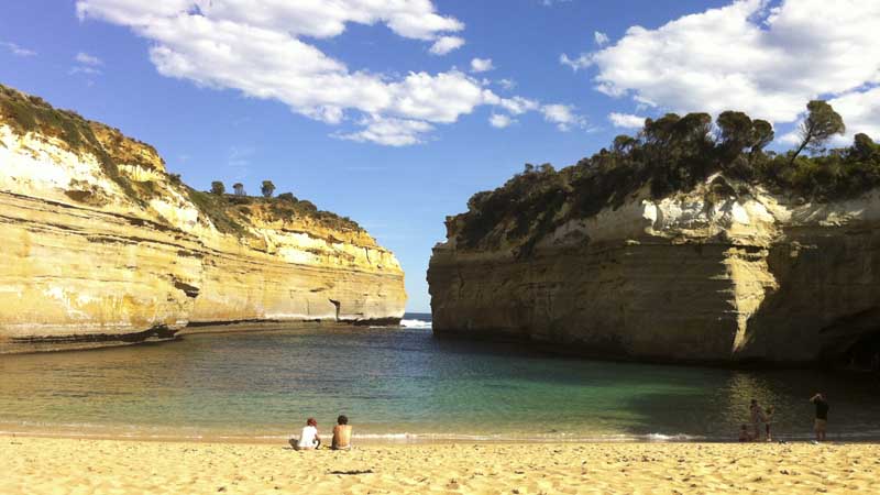 Join us  for an incredible two day tour along the iconic Great Ocean Road and through the amazing Grampians National Park!